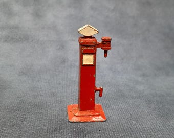 Mid-century DINKY TOYS 781 Vintage Esso Gas Pump Set Meccano Ltd