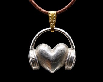 Metal Casted Love Music Design, Resin 3D Printed Necklace Design