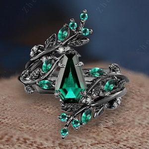 Vintage Coffin Cut Emerald Engagement Ring Set Gothic Black Gold May Birthstone Propose Ring Leaf Twig Enhance Wedding Band Anniversary Gift