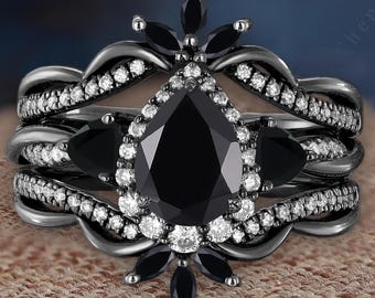 Antique Pear Cut Black Onyx Engagement Ring Gothic 14K Black Gold Moissanite Halo Bridal Set Unique Enhance Stack Double Curved Wedding Band