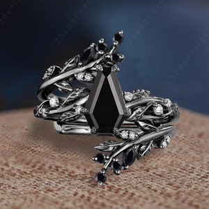 Dainty Coffin Cut Black Onyx Engagement Ring Set Art deco Gothic Vine Leaf Bridal Promise Ring Unique Black Gold Branch Enhance Wedding Band
