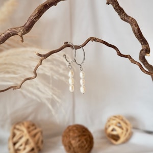 Unique Hoop Earrings with Freshwater Pearls / Pearl Earrings / Birthday Gift / Gift Idea for Girlfriend / Lightweight Earrings