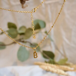Personalisierte feine Halskette / Kette mit Bustaben / Namenskette / Geschenk für Freundin / Ostergeschenk / Valentinstagsgeschenk