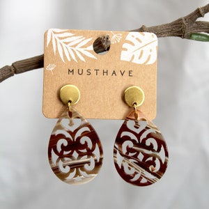 Pendientes de declaración únicos con adorno de resina / idea de regalo para novia / joyería tradicional / regalo de cumpleaños / pendientes ligeros