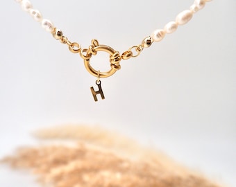 Personalisierte Perlenarmband / Armband mit Bustaben / Namenskette / Geschenkidee Frau / Ostergeschenk / Personalisiertes Geschenk