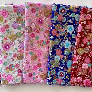5 Fat Eighth bundle - Decorated Balls & Flowers - Cotton 100% - Made in Japan - Asian Fabrics