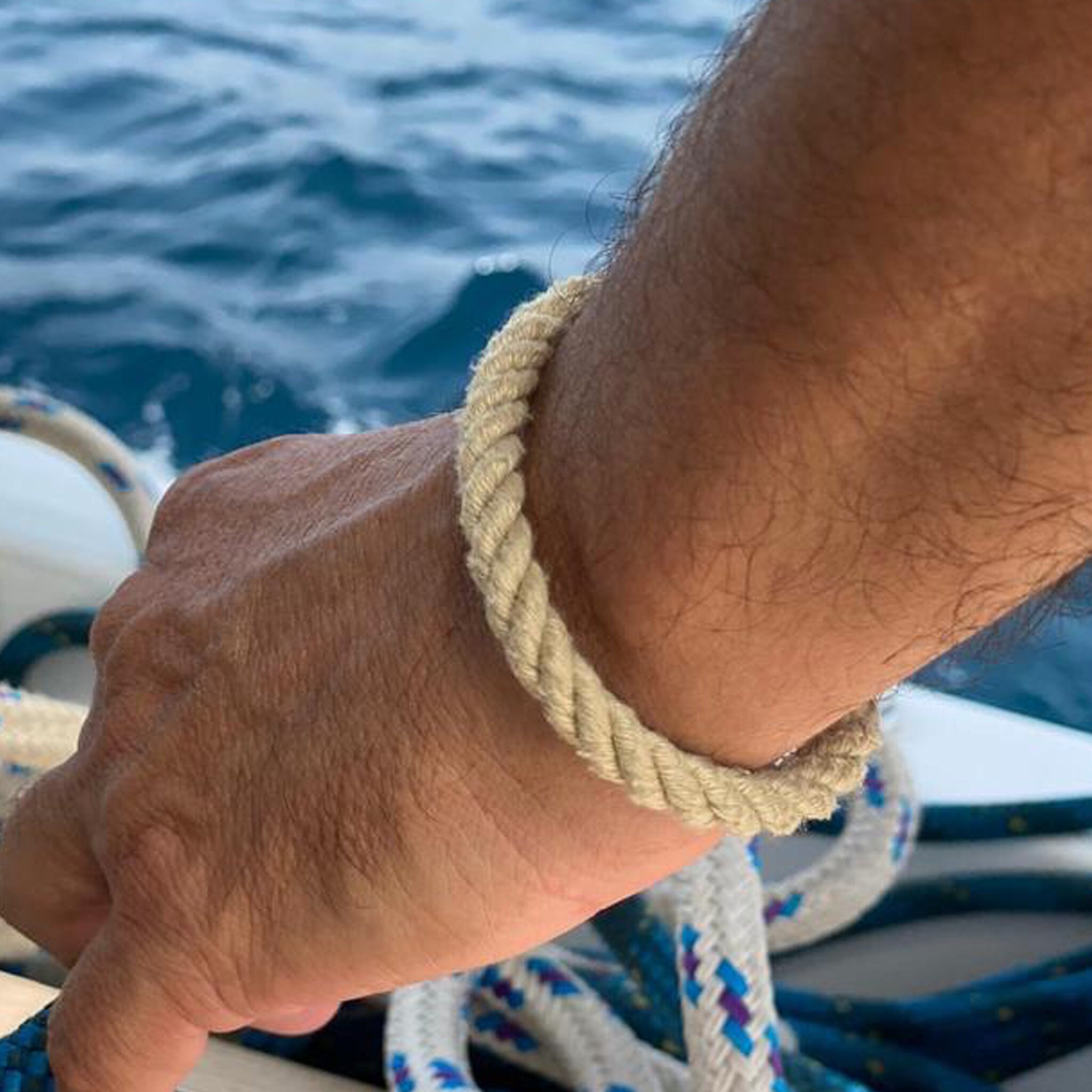 Power & Balance Bracciale Con Corda Nautica E Chip Al Silicio – Arcobaleno, Taglia M – Unisex – Regalo Benessere - 2