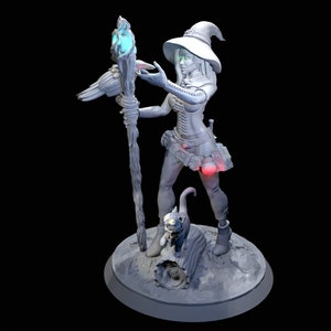 Witch with Raven Miniature | Female Warlock Companion Miniature | for D&D, Pathfinder and other RPG&#39;s | 28mm | 75mm