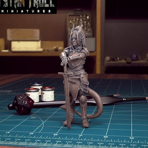 Tiefling Warlock Miniature | Female Tiefling Paladin Miniature | for D&D 5e, Pathfinder and other RPG's | 28mm |  32mm | 75mm