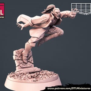 Vampire | Vampire Set | Tabletop Miniatures | STL Miniatures | 32mm | for RPGs like D&D or Pathfinder Vampire Henchman A