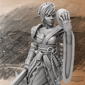 Kunoichi Kitsune Miniature | Female Samurai Miniature | for D&D 5e, Pathfinder and other RPG&#39;s | 32mm