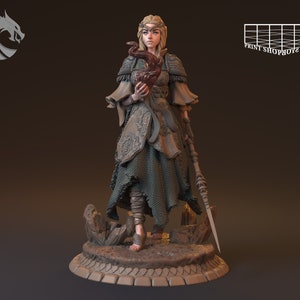 Forest Elf Druid Miniature | Female Elf Wizard Miloen Miniature | for D&D 5e, Pathfinder and other RPG&#39;s | 28mm | 32mm | 75mm
