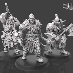 Half Orc Barbarian Miniature Set | Orc Warband Miniature Pack | Iconic Monsters | Horde | Tabletop RPGs like D&D or Pathfinder | 28mm | 32mm