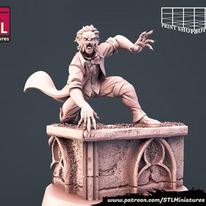 Miniatura de vampiro al acecho | Vampiro rebelde | Horda de muertos vivientes | Miniaturas STL | 32 mm | para juegos de mesa modernos
