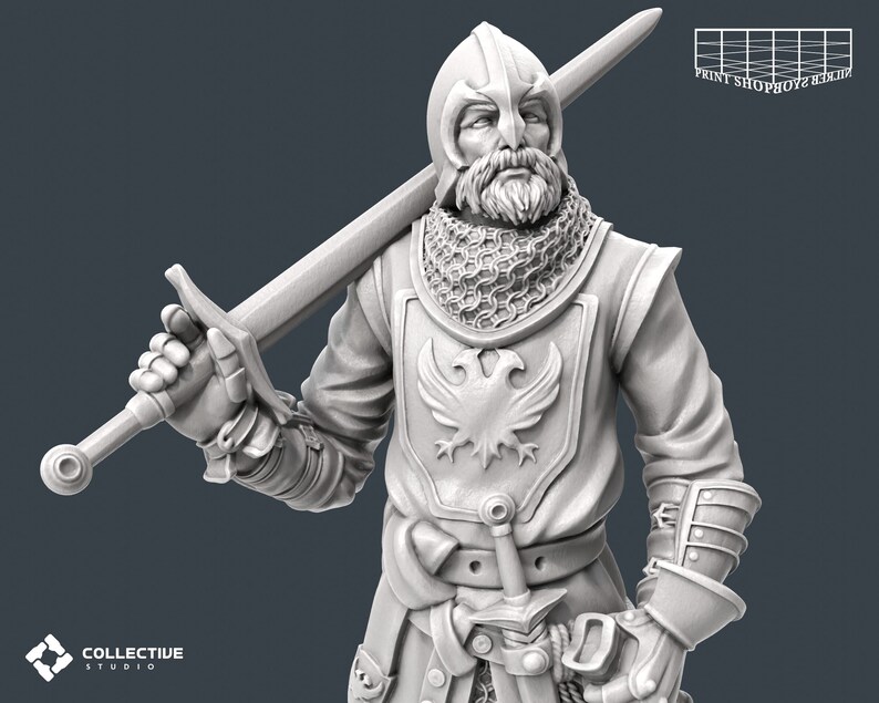 K&ouml;nnte beinhalten: Eine wei&szlig;e 3D-gedruckte Miniatur eines Ritters, der eine Kettenhemdr&uuml;stung und einen Helm mit Federbusch tr&auml;gt. Er h&auml;lt ein Schwert in seiner rechten Hand und hat einen Schild mit einem Doppelkopfadler-Emblem auf seiner Brust.
