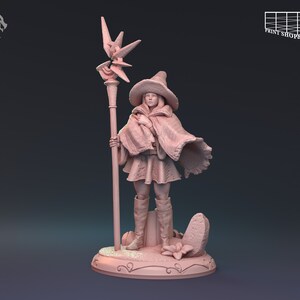 Frost Mage Miniature | Ice Sorceress with Staff | for D&D 5e, Pathfinder and other RPG&#39;s | 28mm | 32mm | 75mm