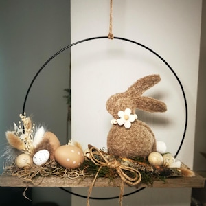 Décoration de fenêtre pour Pâques, couronne de Pâques, anneau métallique de 30 cm, fleurs séchées, couronne de fleurs, lapin, décoration printanière, à suspendre à la fenêtre