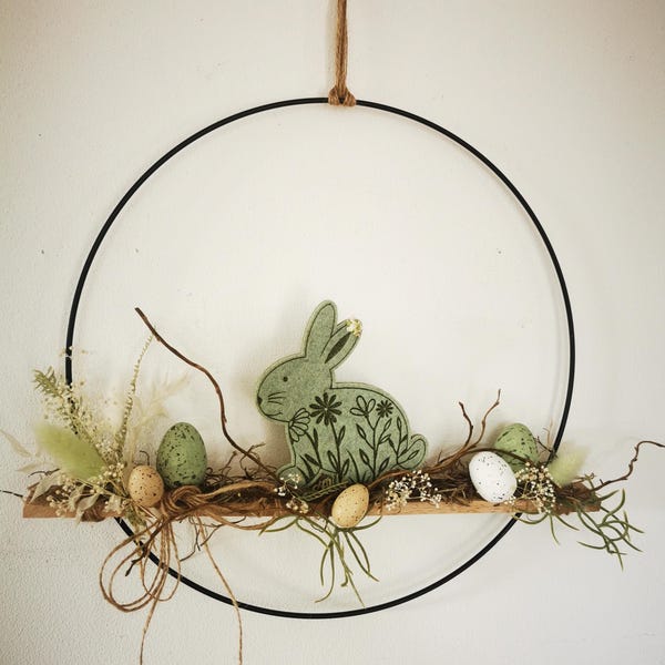 Guirlanda de Páscoa com aro de metal de 30 cm, flores secas, coelho de feltro, decoração de primavera/Páscoa.