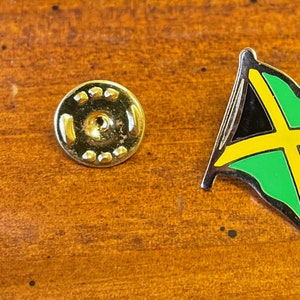 Jamaica country flag lapel pin hand stamped and baked finished cloisonné lapel pin cloth hat and bikers pin