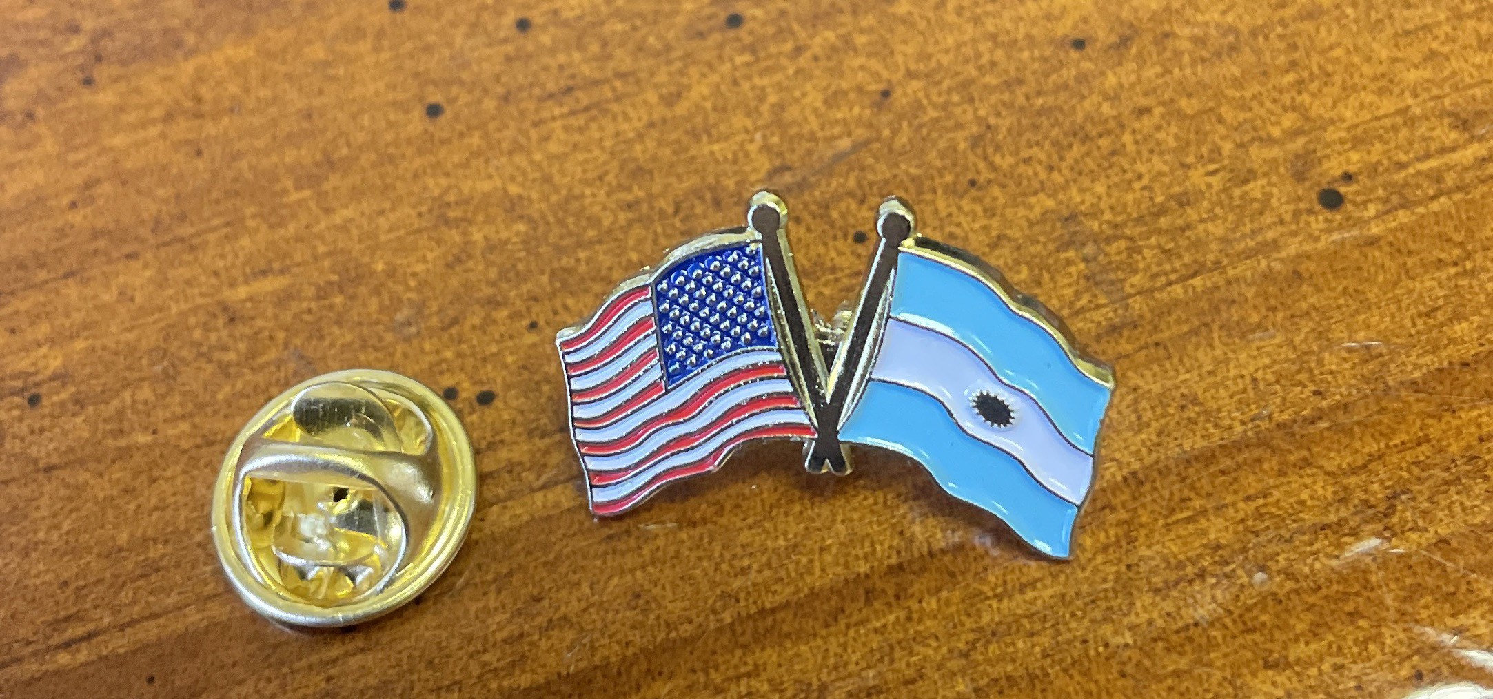 US Flag Stars And Stripes Pin Badge - Small American Flag Lapel Pin For Hats, Jackets, Shirts