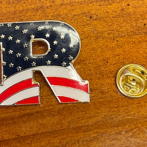 Republican Party lapel pin and 3x5ft Republican flag with brass grommets printed polyester nylon fabric single sided indoor and outdoor flag