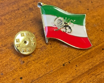 Old historical flag   Iranian country  flag lapel pin original origin made from china