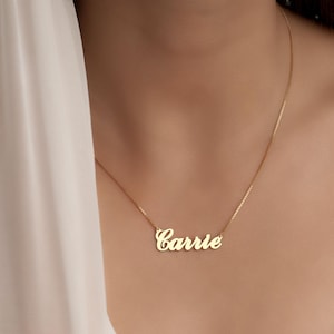 Colar personalizado com nome Carrie e corrente de caixa, colar com nome personalizado para mulheres, presente de dia das mães, colar com nome em negrito de ouro 14K, presente para ela