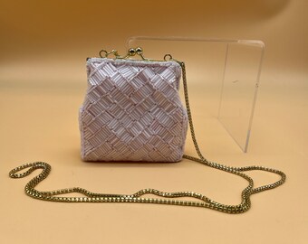 Beautiful Light Pink Bugle Beads In Chevron Pattern Clasp Purse With Gold Metal Shoulder Chain