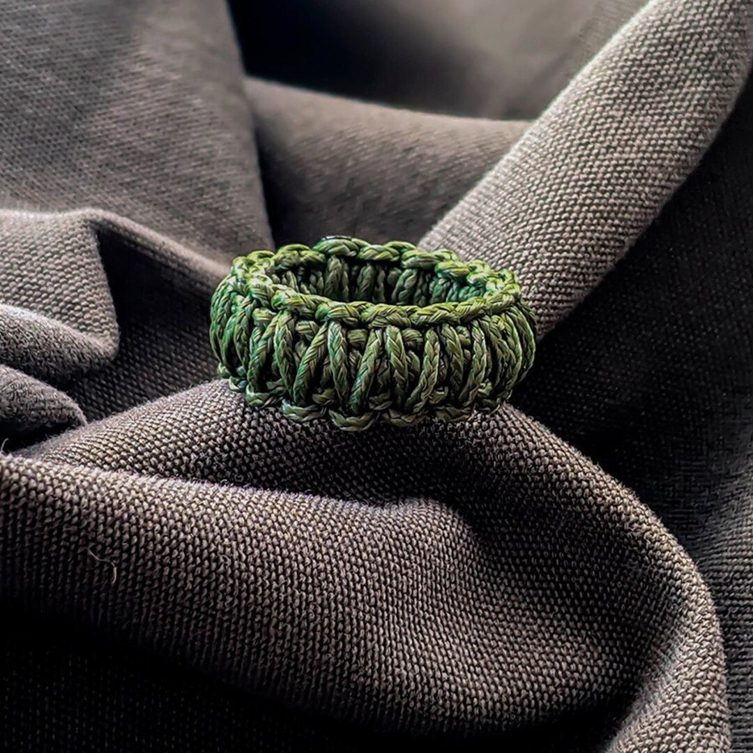 Handmade Macrame Ring, Recycled Plastic Paracord, Minimalist Knit - Etsy
