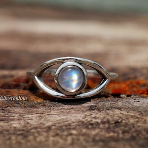 Moonstone Ring, 925 Sterling Silver Ring, Third Eye Ring, Handmade Ring, White Rainbow Ring, Minimalist Ring, Anniversary Ring, Gift For Her