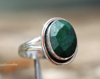 Indian Emerald Ring, 925 Sterling Silver Ring, Handmade Ring, Silver Emerald Ring, Wedding Ring, Green Stone Ring, Anniversary Gift For Her