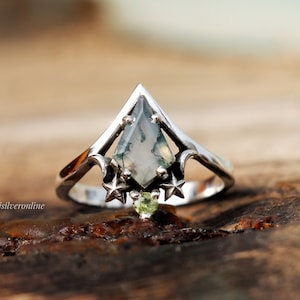 Moss Agate Ring: Handmade Kite Shape Gemstone, Sterling Silver Star & Moon Ring