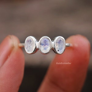 Oval Cut Rainbow Moonstone Bezel Ring, Three Moonstone Ring, 925 Sterling Silver Ring, Dainty Weeding Ring, Handmade Ring, Anniversary Gift