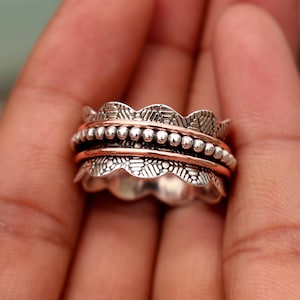 Bague toupie en argent, Mélange de métaux, Argent sterling 925, Bague faite main, Cadeaux anneau tournant, Bague de méditation, Bague vague, Bande texturée