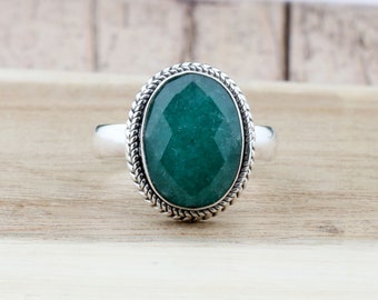 Natural Emerald Ring, Raw Emerald Ring, Handmade Ring, 925 Sterling Silver Ring, Green Stone Ring, Women Ring, Oval Stone Ring, Gift For Her