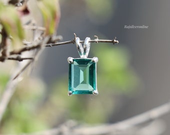 [TATIANA]韓国☆925silver☆Emerald Cut Crystal Mood Necklace Designer fashion, Seoul-fully created | W Concept