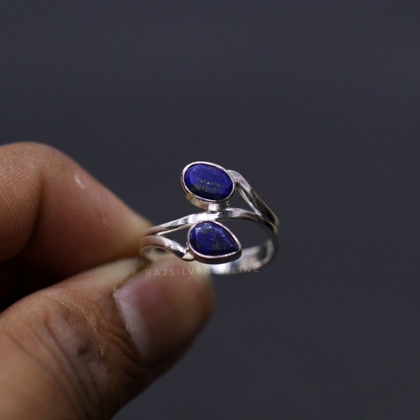 Bague en lapis lazuli naturel, bague avec deux pierres précieuses, bague en argent sterling 925, bague faite main, bague en lapis argent, alliance, cadeau délicat pour elle