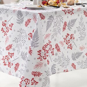 Rectangular Polyester Christmas Tablecloth Winter Softness Foliage and Snowflake
