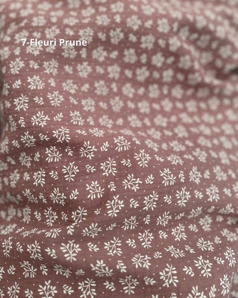 Tissus Double Gazes de Coton Imprimés Fleuris 6 Motifs 100% Coton Oeko-Tex 7-Fleuri Prune