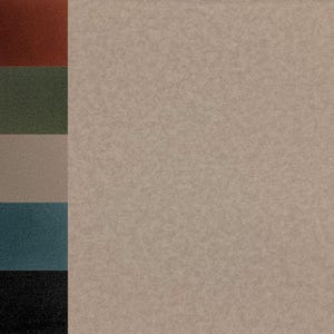 Puede incluir: Primer plano de una tela texturizada de color marrón claro. En el lado izquierdo, una muestra de color vertical muestra muestras de telas marrón rojizo, verde oscuro, marrón claro, turquesa y negro. El fondo es de color neutro sólido.