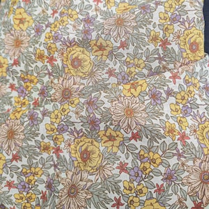 Tissus Cotons Imprimés Fleuris Oeko-Tex Fleur Japonaise et Vintage Fleur Vintage