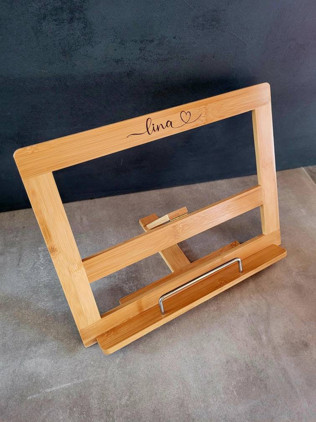 Personalized Wooden Book Stand, School Enrollment Gift, Bamboo Wood