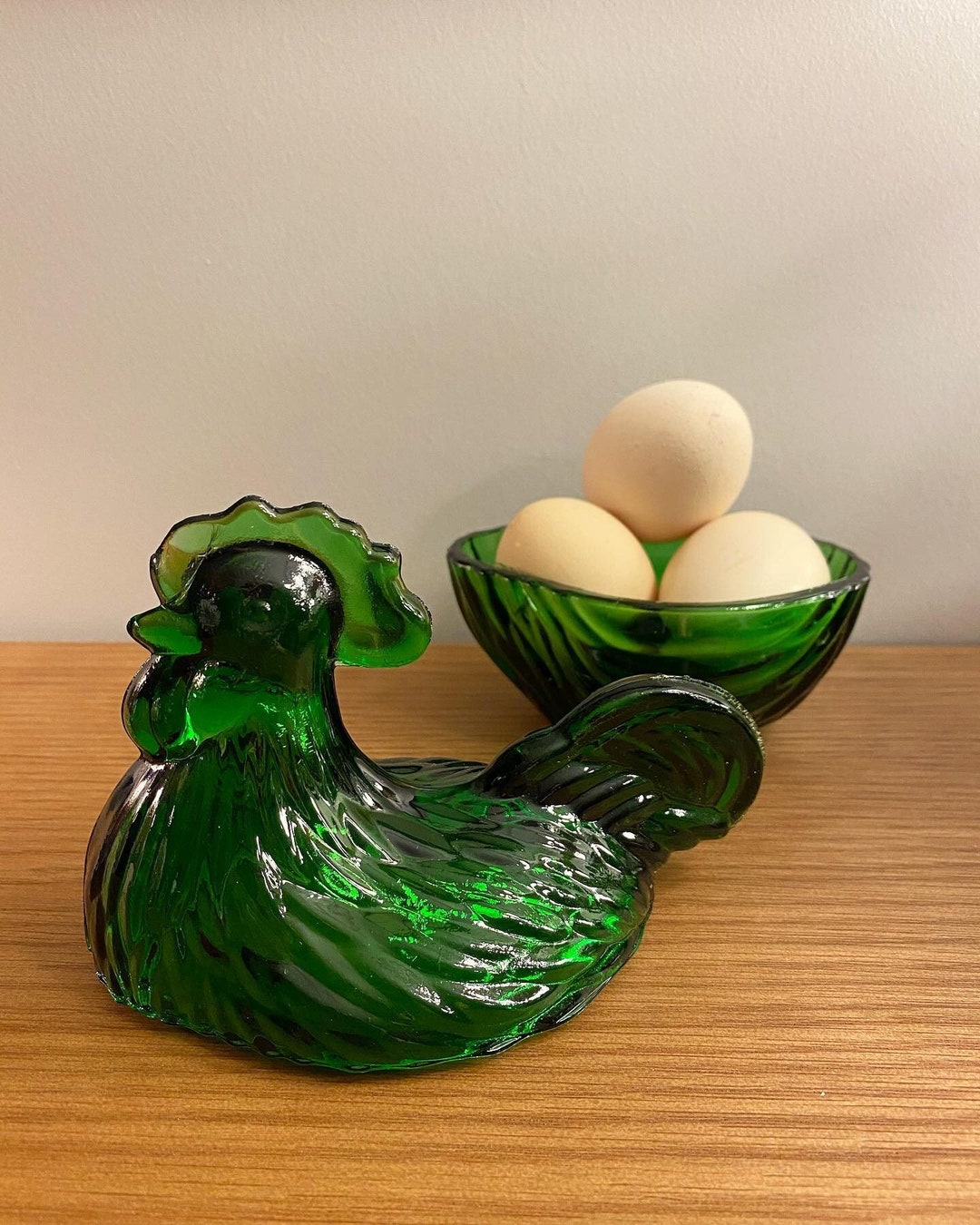 Vintage Stained Glass Rooster Shaped Egg Storage, Antique Glassware, Vintage Glass Egg Container