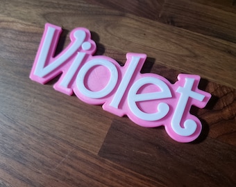 Personalisiertes 3D gedrucktes Namensschild - von Puppe inspirierte Plakette