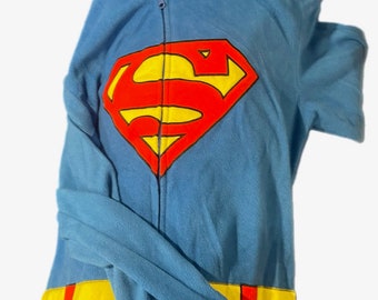 Einteiliges Superman-Blau-Rot-Union-Sprunganzug-Kostüm mit Reißverschluss für Erwachsene oder große Kinder, XL