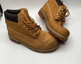 Red Wing 8165 Black Classic Heritage Chrome Round-toe Mens Boots 