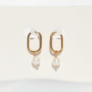 Gold-plated stainless steel hoop earrings with freshwater pearls “PEARL”, gold-plated, stainless steel, bridal earrings