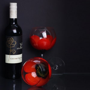 I LOVE YOU, Valentine&#39;s Day,Flower Wine Glass , Wine Glasses Hand Painted, Gift for Wine Lover, Birthday. perfect present.birthday present