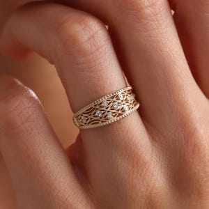 Patterned Solid Gold Band Ring: Handmade Minimalist Chunky Ring