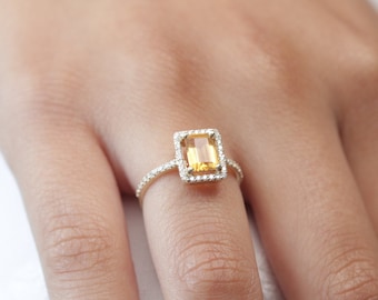 10k/14k/18k Gold 7x5MM Genuine Baguette Citrine Ring / Solid Gold Baguette Citrine Ring / Handmade Gold Citrine Ring / Best Mothers Day Gift